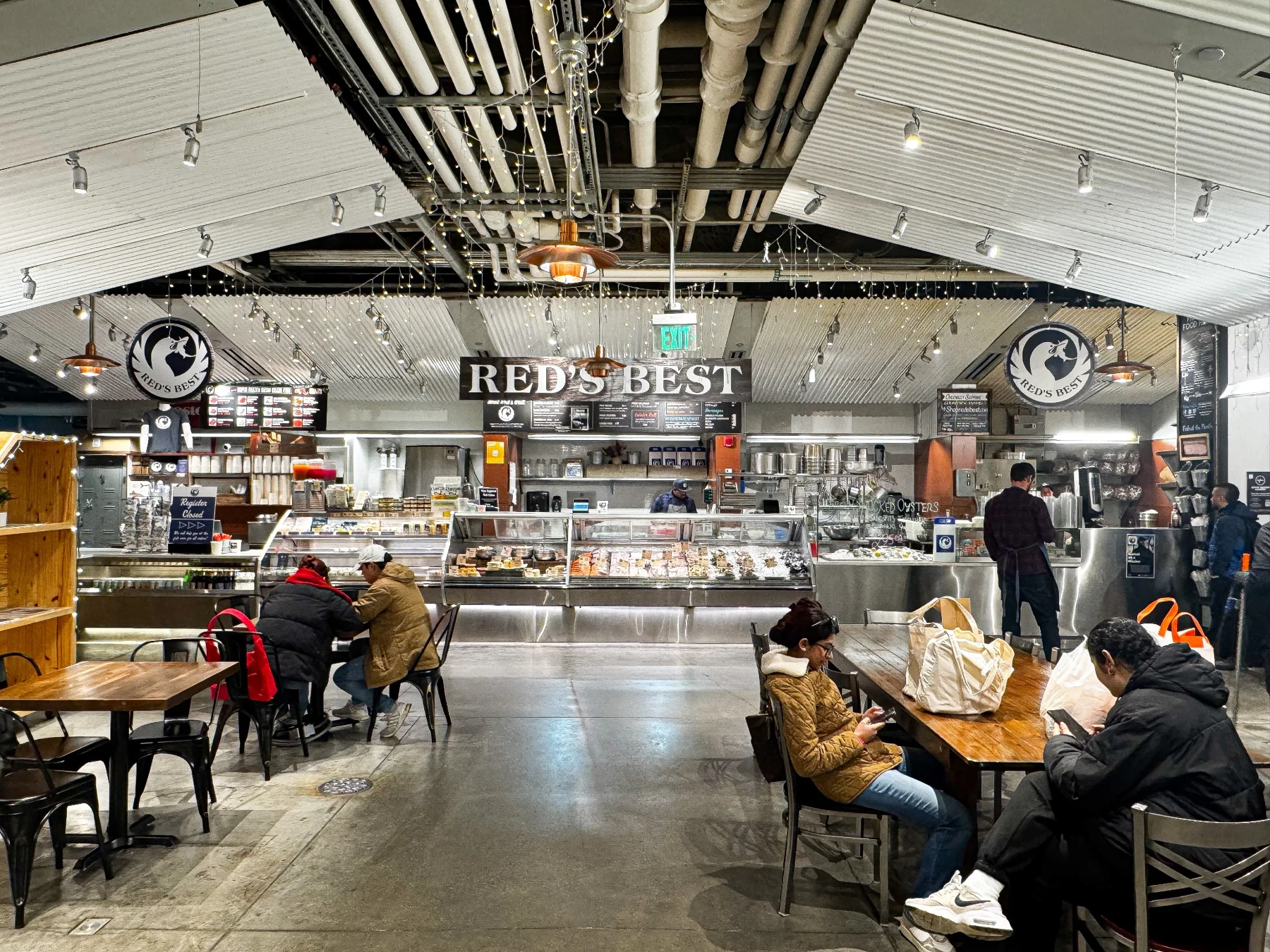 Red’s Best fish market and kitchen inside Boston Public Market
